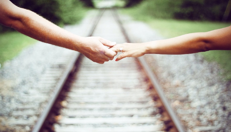 how to trust again,overcoming trust issues,healing after betrayal,relationship trust problems,emotional recovery after breakup,signs of trust issues,rebuilding trust in relationships,dealing with past relationship trauma,letting go of emotional baggage,trust issues in new relationship,moving on from hurt,trust and healing