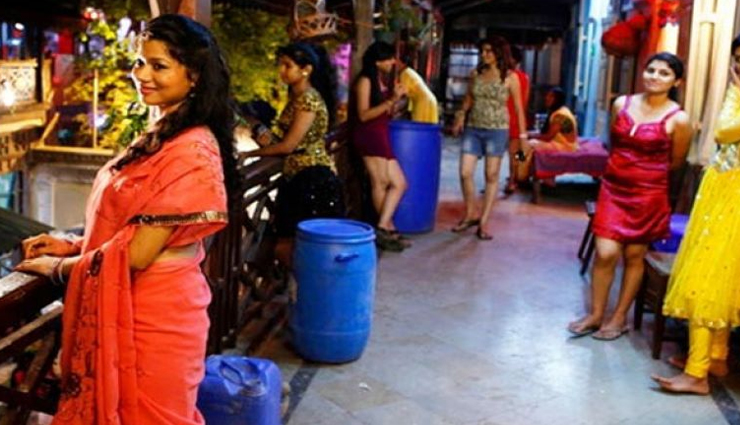 these areas of india are infamous for prostitution,the business of prostitution runs openly,holiday,travel,tourism
