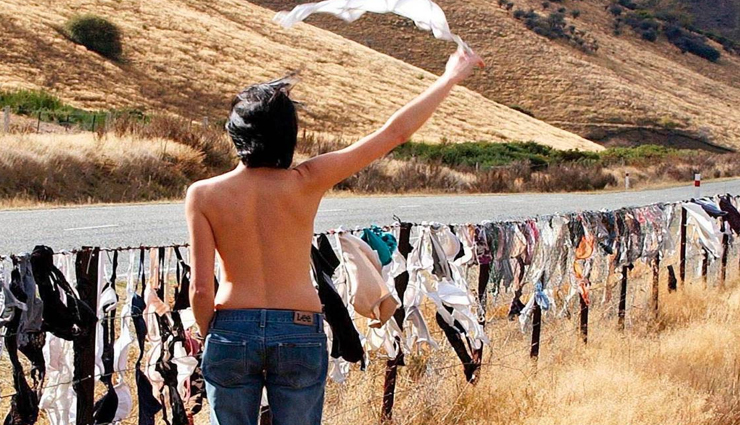 आखिर क्या कारण हैं कि महिलाएं यहां आकर टांग देती हैं अपनी ब्रा?