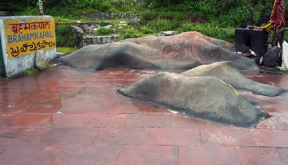 ब्रह्मकपाल घाट: जहां श्राद्ध से मिलता है आठ गुना अधिक पुण्य, विदेशी भी करने आगे हैं पिंडदान