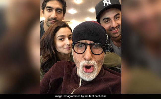ranbir kapoor,amitabh bachchan,candid picture,brahmastra,entertainment news,alia bhatt,dharma productions