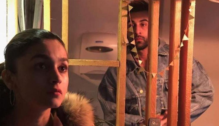 अयान ने जारी की ‘ब्रह्मास्त्र’ की नई तस्वीर, वायरल होने के साथ मिले शानदार कमेंट्स