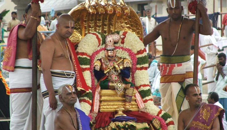 tirupati balaji temple,about tirupati balaji temple,when to visit tirupati balaji temple,right time to visit tirupati balaji temple,where to stay at tirupati balaji temple,travel,chennai,holidays