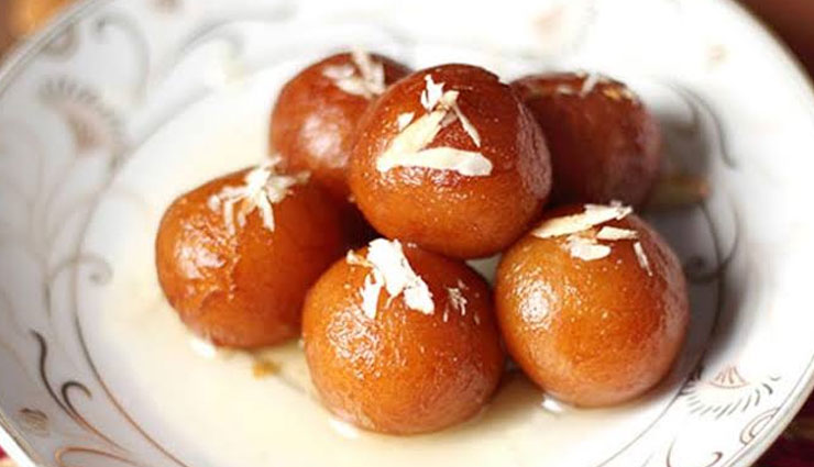 bread gulabjamun,bread recipe,sweets recipe,gulabjamun recipe
