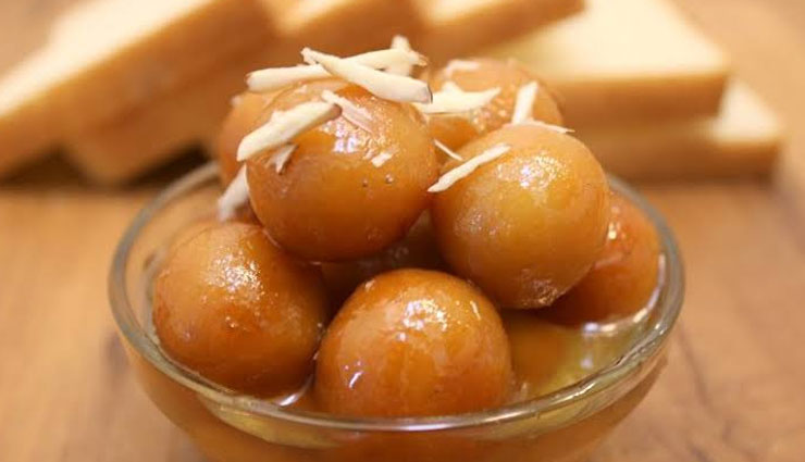bread gulabjamun,bread recipe,sweets recipe,gulabjamun recipe