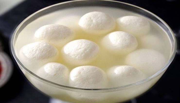 कमाल होते हैं ब्रेड के रसगुल्ले, किसी भी मिठाई से नहीं पड़ते कम, सबको देते हैं तगड़ी टक्कर #Recipe