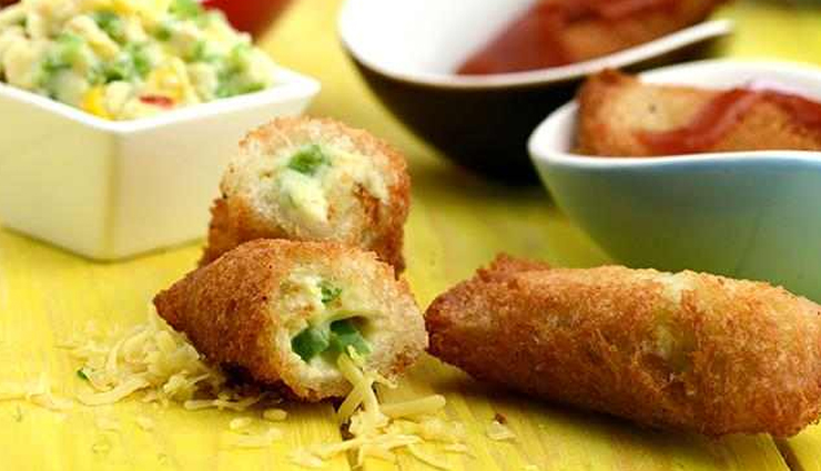 Recipe- Crispy and Tasty Cheesy Veg Bread Roll
