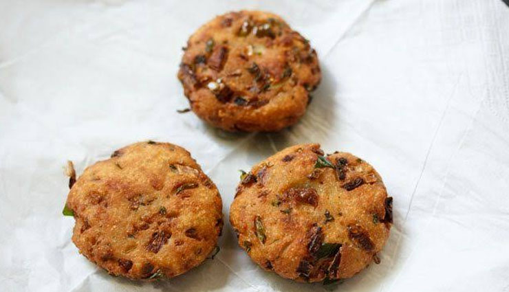Recipe- Start Your Week With Bread Vada