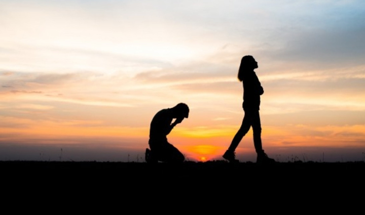 ब्रेकअप के बाद न करें ये गलतियां, बंद हो सकते हैं पैचअप के दरवाजे mistakes to avoid after breakup,post-breakup mistakes to steer clear of,things not to do after a breakup,avoid these mistakes for reconciliation after breakup,common mistakes after breakup to avoid,pitfalls to dodge after ending a relationship,errors to avoid for reconciliation post-breakup,steps to avoid after breakup for potential reconciliation,relationship mistakes to avoid post-breakup,actions to avoid for reopening doors after breakup,what not to do after a breakup to keep options open,missteps to avoid for possible reconciliation after breakup,errors to steer clear of for post-breakup healing,things to avoid to keep the possibility of patch-up open,dos and donts after breakup for potential reconciliation