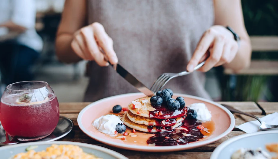 किडनी मरीजों के लिए खतरनाक ब्रेकफास्ट आइटम्स, जानें ये फूड्स कैसे बिगाड़ते हैं किडनी की सेहत