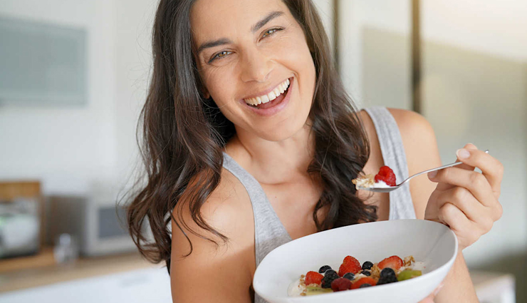 5 Things to Eat in Breakfast To Make Your Skin Glow