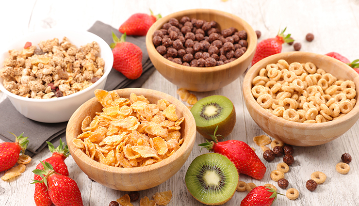 vitamin b12 benefits,health benefits of vitamin b12,vitamin b12 and red blood cell production,vitamin b12 for neurological health,vitamin b12 and energy metabolism,vitamin b12-rich foods,top food sources of vitamin b12,clams and vitamin b12,liver and vitamin b12,vegetarian sources of vitamin b12