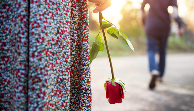 ब्रेकअप के बाद अंदर तक टूट जाता हैं इंसान, इस तरह संभाले खुद को 