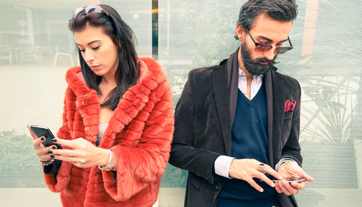 Mistakes You Must Avoid on Social Media Post Breakup