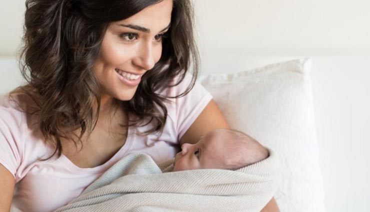 मां ने स्तनपान की यादों को संजोने के लिए अपनाया अनूठा तरीका, मामला हैरान करने वाला