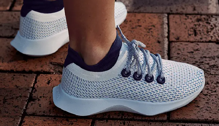 natural remedies for foot odor,home treatments for smelly feet,diy solutions for foot odor,effective ways to combat smelly feet,dealing with foot odor at home,herbal remedies for smelly feet,eliminate foot odor naturally,managing smelly feet with home remedies,quick fixes for foot odor,gentle home solutions for smelly feet,holistic approaches to treat foot odor,natural methods to eliminate foot smell,diy techniques for foot odor control,home comforts for smelly feet relief,soothing home remedies for foot odor