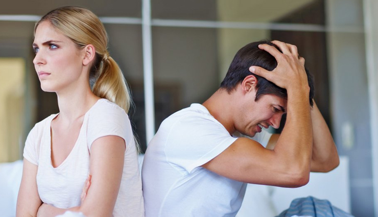 are you also a victim of depression after breakup,know its symptoms and ways to get out of it,mates and me,relationship tips