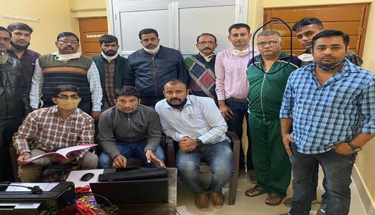 राजस्थान : एसीबी टीम ने की नवोदय स्कूल के प्राचार्य पर कारवाई, CCTV में कैद हुई घूस की वारदात
