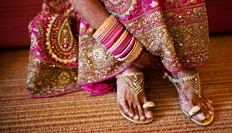 different types of footwear,bridal footwear,bride fashion tips