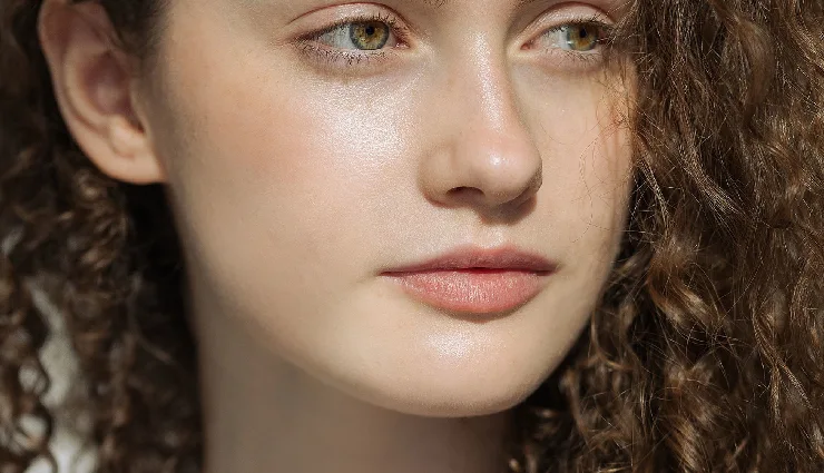 turmeric for skin,benefits of turmeric,turmeric face packs,turmeric for acne,natural skin brightening,diy turmeric remedies,turmeric anti-aging,turmeric skincare,curcumin for skin,glowing skin with turmeric