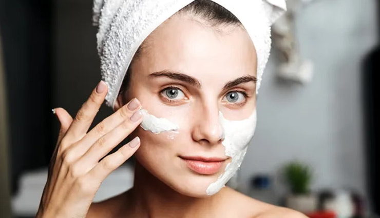 diy gram flour face masks,benefits of gram flour for skin,gram flour skincare,besan for glowing skin,natural face masks with gram flour,gram flour for acne,besan face pack,gram flour skin brightening,homemade gram flour scrub,anti-tan remedies with gram flour