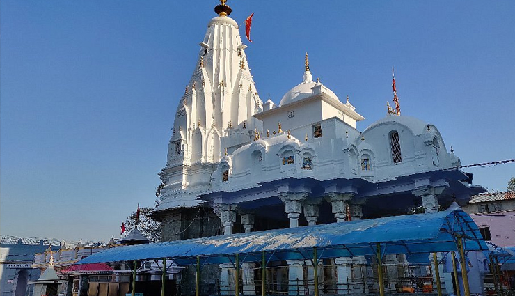 temples in kangra,himachal pradesh,famous temples in kangra,kangra devi temples,ancient temples in kangra,religious sites in kangra,spiritual destinations in himachal pradesh,temple tourism in kangra,must-visit temples in kangra,kangra temple architecture,pilgrimage in kangra,divine experiences in kangra