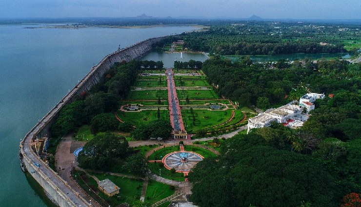 mysore tourism,places to visit in mysore,top 10 mysore attractions,mysore palace,mysore travel guide,best places in mysore,karnataka tourist spots,mysore heritage sites,mysore culture,things to do in mysore,mysore temples,mysore gardens