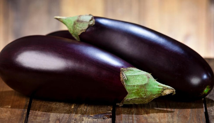 bengali styler baingan bhaja,bengali styler baingan bhaja ingredients,bengali styler baingan bhaja recipe,bengali styler baingan bhaja home,bengali styler baingan bhaja sabji,bengali styler baingan bhaja taste,brinjal