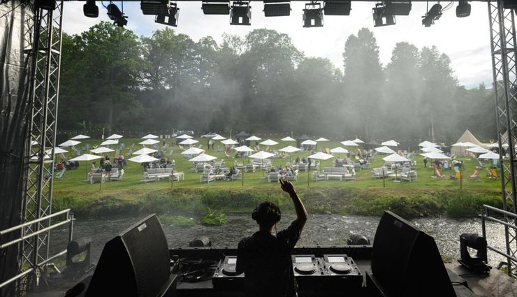 social distancing festival,britain,uk,coronavirus,lockdown,world news