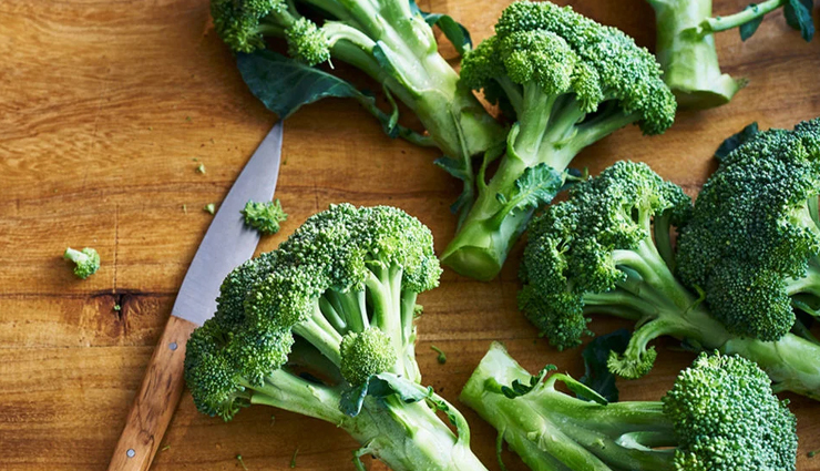 broccoli omelette recipe,bell pepper omelette,healthy breakfast ideas,nutritious egg recipes,quick and easy omelette,high-protein breakfast,vegetable omelette,cheese omelette variations,brunch recipes,healthy morning meals