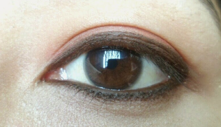 trending kajal color,kajal,different color kajal,beuaty tips,beauty hacks,eye kajal,eye make up tips