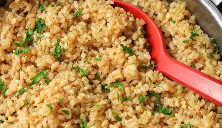 nutritious brown rice recipes,weight loss-friendly meals,brown rice for weight loss,low-calorie brown rice dishes,brown rice meal ideas,healthy rice recipes,brown rice nutrition,slimming brown rice recipes,brown rice diet,easy weight loss recipes