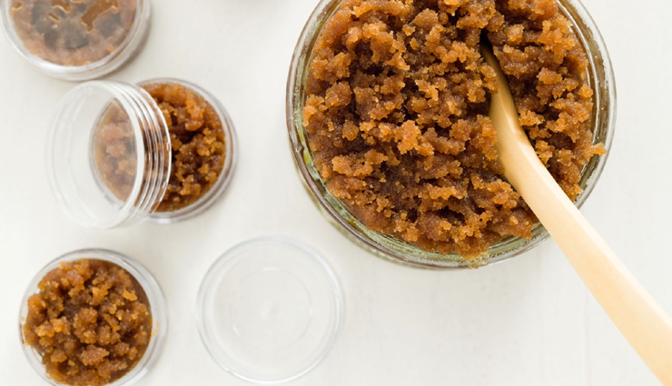 exfoliate lips,exfoliate lips at home,beauty tips,beauty,simple beauty tips