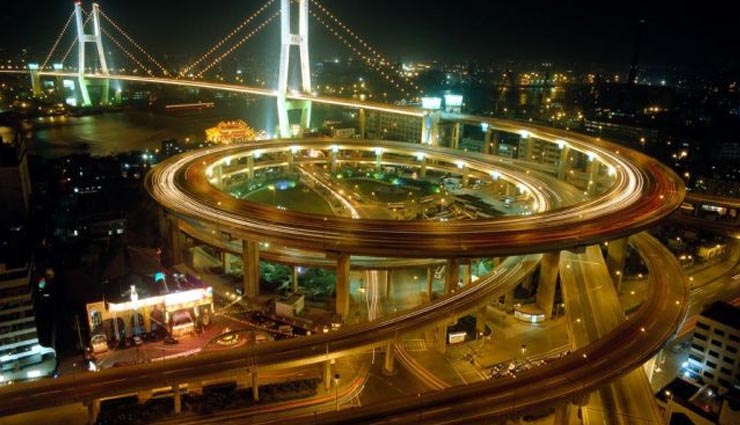 5 richest country in the world,qatar,luxembourg,singapore,norve,brunei darussalam