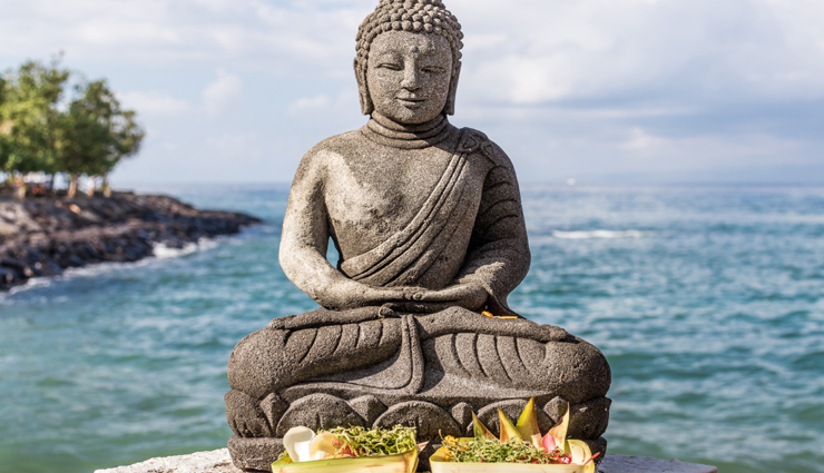 All You Need to Know About The Most Famous Buddhist Pilgrimages in India
