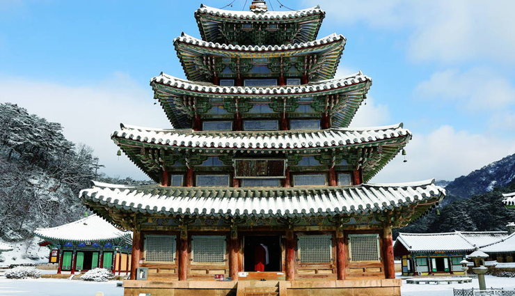 10 Most Famous Buddhist Monasteries in India