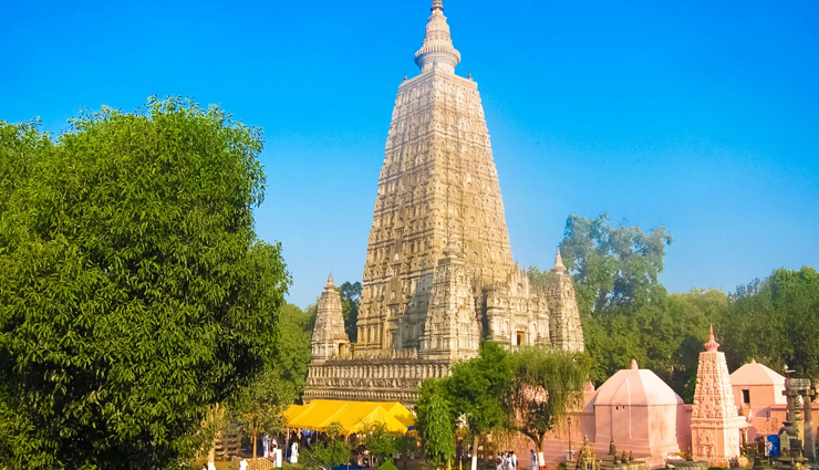 buddhist temples in india,india,mahabodhi temple,bihar,sarnath temple,uttar pradesh,mahaparinirvana temple,sanchi stupa,madhya pradesh,ramabhar stupa,red maitreya temple,jammu and kashmir