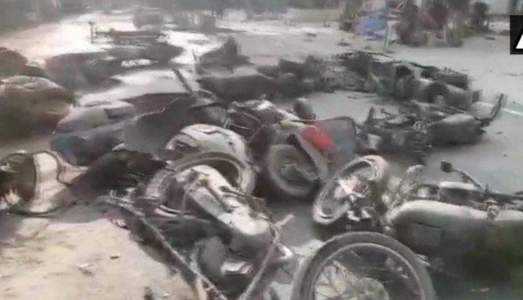 बुलंदशहर हिंसा : गोकशी के नाम पर 'खूनी खेल', पूरी घटना से जुड़ी अहम बातें.... bulandshahr,uttar pradesh,cow slaughter,bulandshahr,bulandshahr,bulandshahr cop killed,bulandshahr mob violence,subodh kumar singh,inspector subodh kumar singh,up,up news,up news in hindi,bulandshahr violence