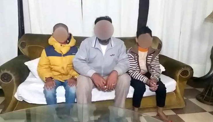 बुलंदशहर हिंसा: गोकशी मामले में दो नाबालिग बच्चों के नाम FIR, पुलिस ने 4 घंटे थाने में बैठाया 