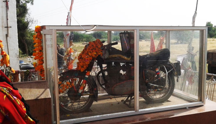 bullet baba temple in jodhpur,mysterious story of bullet baba temple,jodhpur