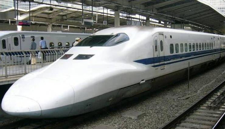 जापान से खरीदी जाएंगी 24 बुलेट ट्रेनें, मेक इन इंडिया के तहत इनमें से 6 भारत में होंगी असेंबल
