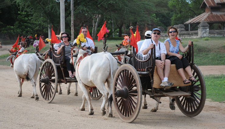 experience only in india,things you can experience only in india,india travel,india tourism,tourist places in india