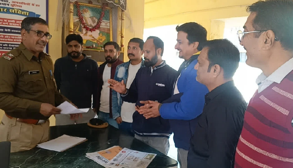 बूंदी में एक रात में 50 से अधिक दुकानों से एसी कॉपर वायर चोरी, गुस्साए व्यापारियों ने पुलिस को 7 दिन का अल्टीमेटम दिया