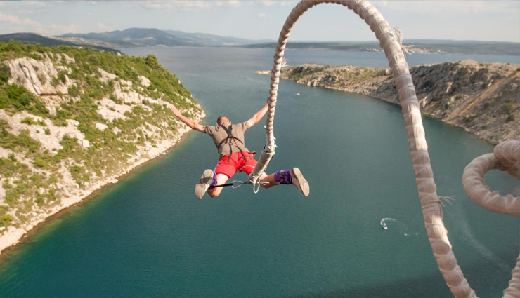 7 Places To Enjoy Bungee Jumping in India