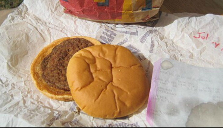  20 साल में खराब नहीं हुआ यह हैम्बर्गर, 1999 में खरीदा था मैकडॉनल्ड्स से 