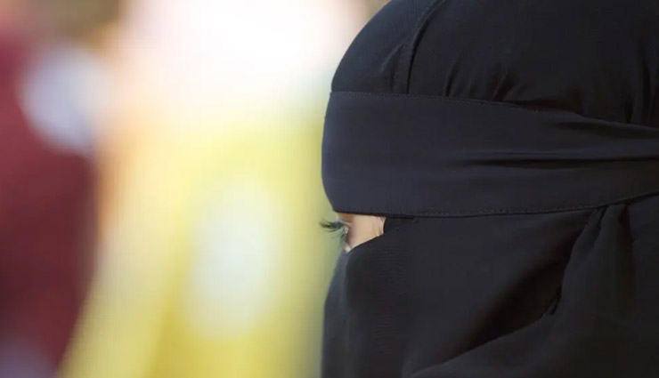 बुर्का पहने हुए महिला को रेस्टोरेंट में जाने से रोका, कड़े विरोध के बाद रेस्त्रां बंद