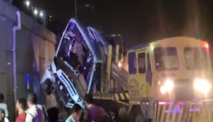 ड्राइवर की लापरवाही के कारण हुई ओडिशा के जाजपुर जिले में बस दुर्घटना : अधिकारी