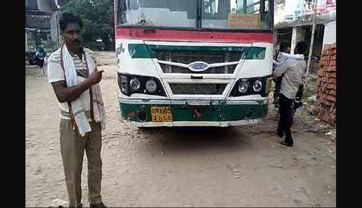 WAH!! हेलमेट नहीं पहनने पर बस ड्राइवर का काटा चालान