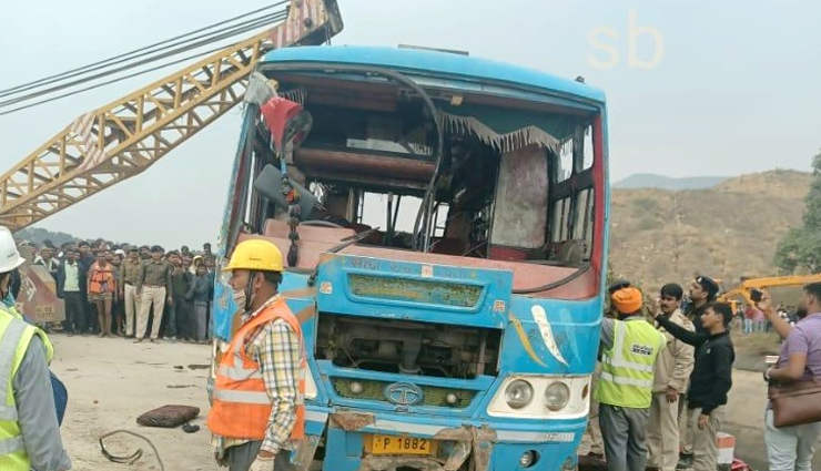 madhya pradesh,bus accident,bus accident update,satna bus accident,news ,मध्य प्रदेश