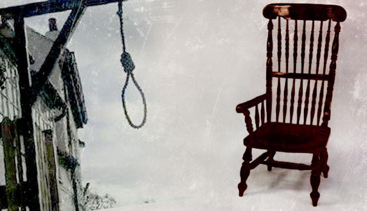 most cursed objects,real life objects that bring bad luck,things that bring bad luck,cursed objects